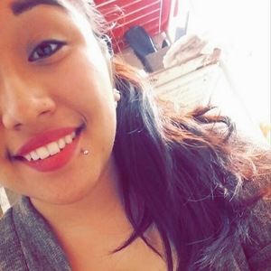 Meet your Posher, Itzel